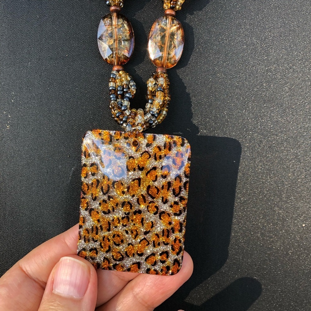 Leopard Print Statement Pendant Necklace Gold Ton… - image 2